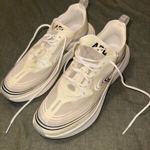 APL Shoes | Women’s Streamline Athletic Shoe | 10.5 | Clear, White & Black